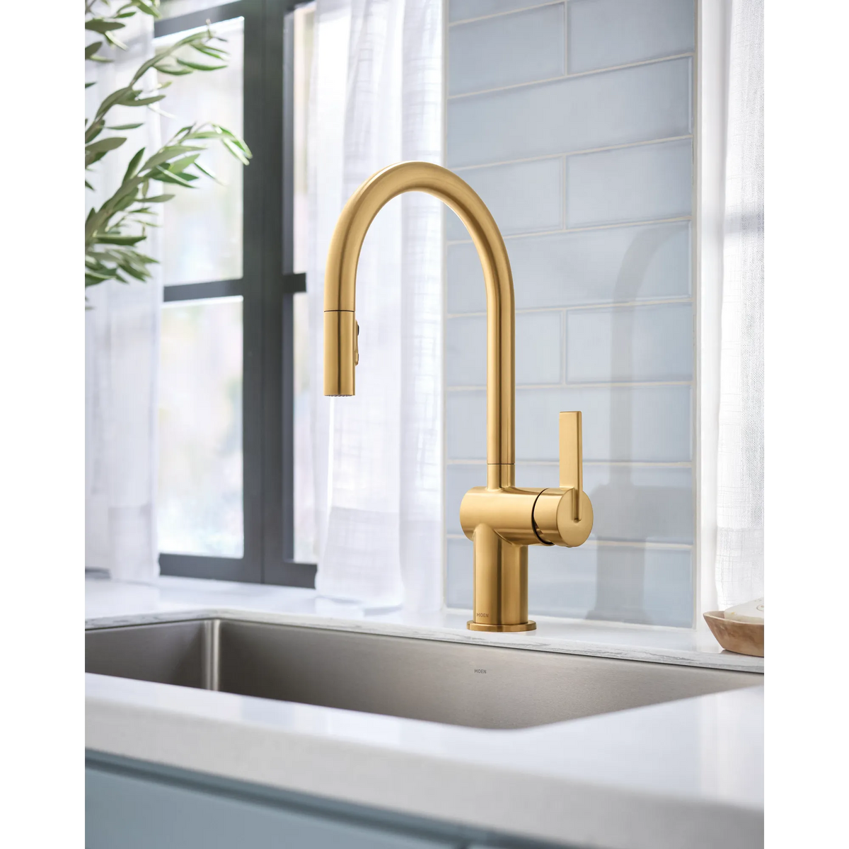 7622BG - Brushed Gold