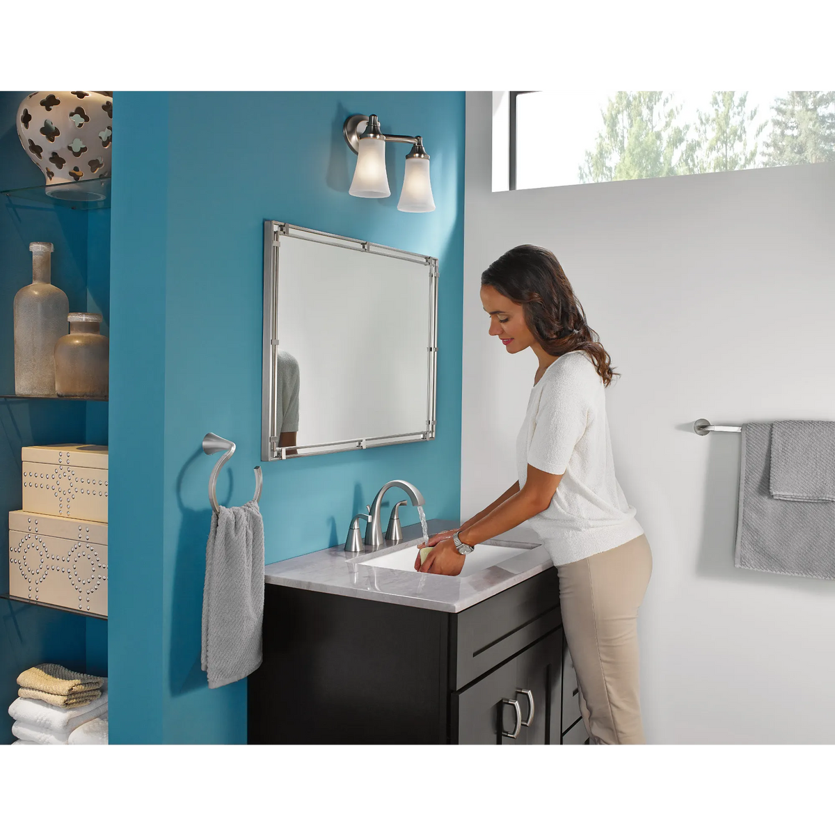Y1218BN - Brushed Nickel