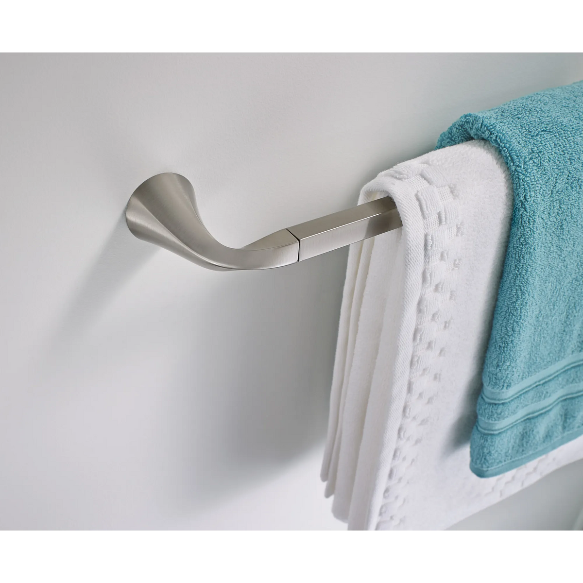 Y1218BN - Brushed Nickel